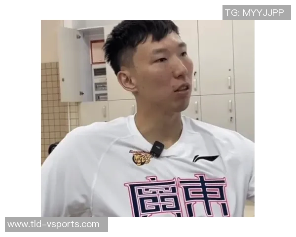 周琦:我有那么吓人吗?我还没动呢? 周琦:我有那么吓人吗?我还没动呢?