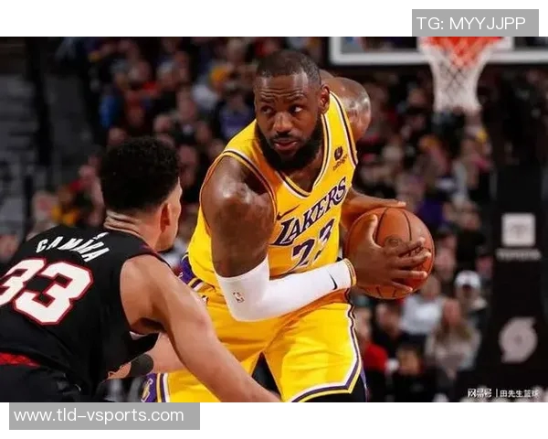 湖人VS开拓者全视频——看不完的精彩瞬间,尽在指尖!